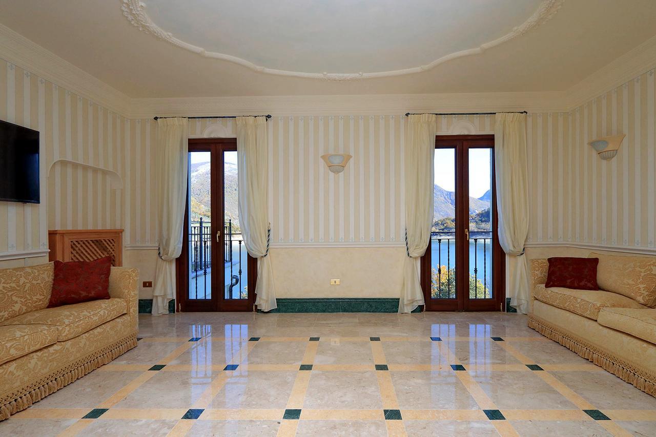 Colle di Tora Turano Resort מראה חיצוני תמונה